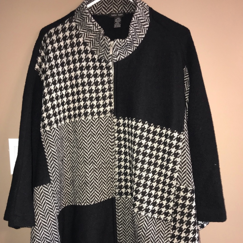 100% Wool Cape